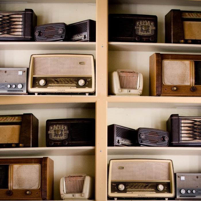La radio traditionnelle est-elle en voie de disparition? La radio traditionnelle est-elle en voie de disparition?